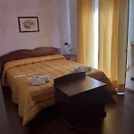 Hotel River