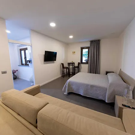 Hotel River